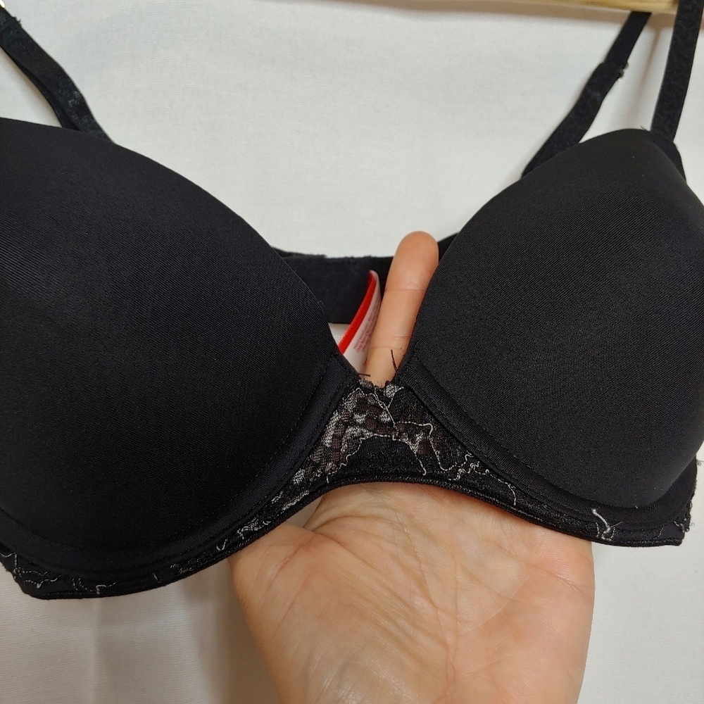 Josie by Natori Mya Contour Underwire Bra 832118 Black Silver Lace detail 32C - Picture 3 of 7
